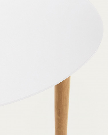 Oqui extendable round table in MDF with white lacquer and solid beech wood legs, 90 (170) x 90 cm